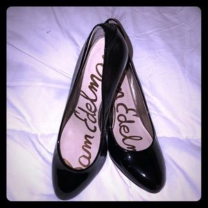 Amazing black patent leaver Sam Edelman heels!